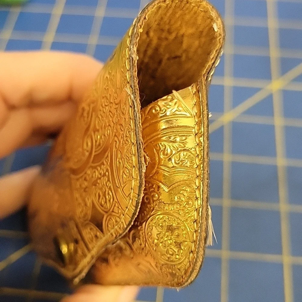Vintage Gold Embossed Eyeglass 5